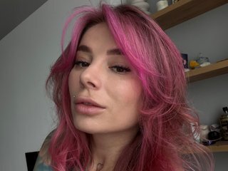 LolaMuse's headshot